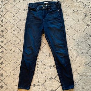 Good American Good Waist Jeans